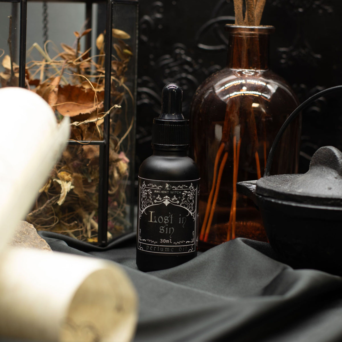 Ancestral Witch Scented Oil – Lost in Sin