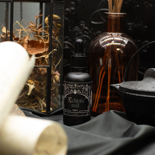 Óleo Perfumado da Bruxa Ancestral – Eclipse Oud