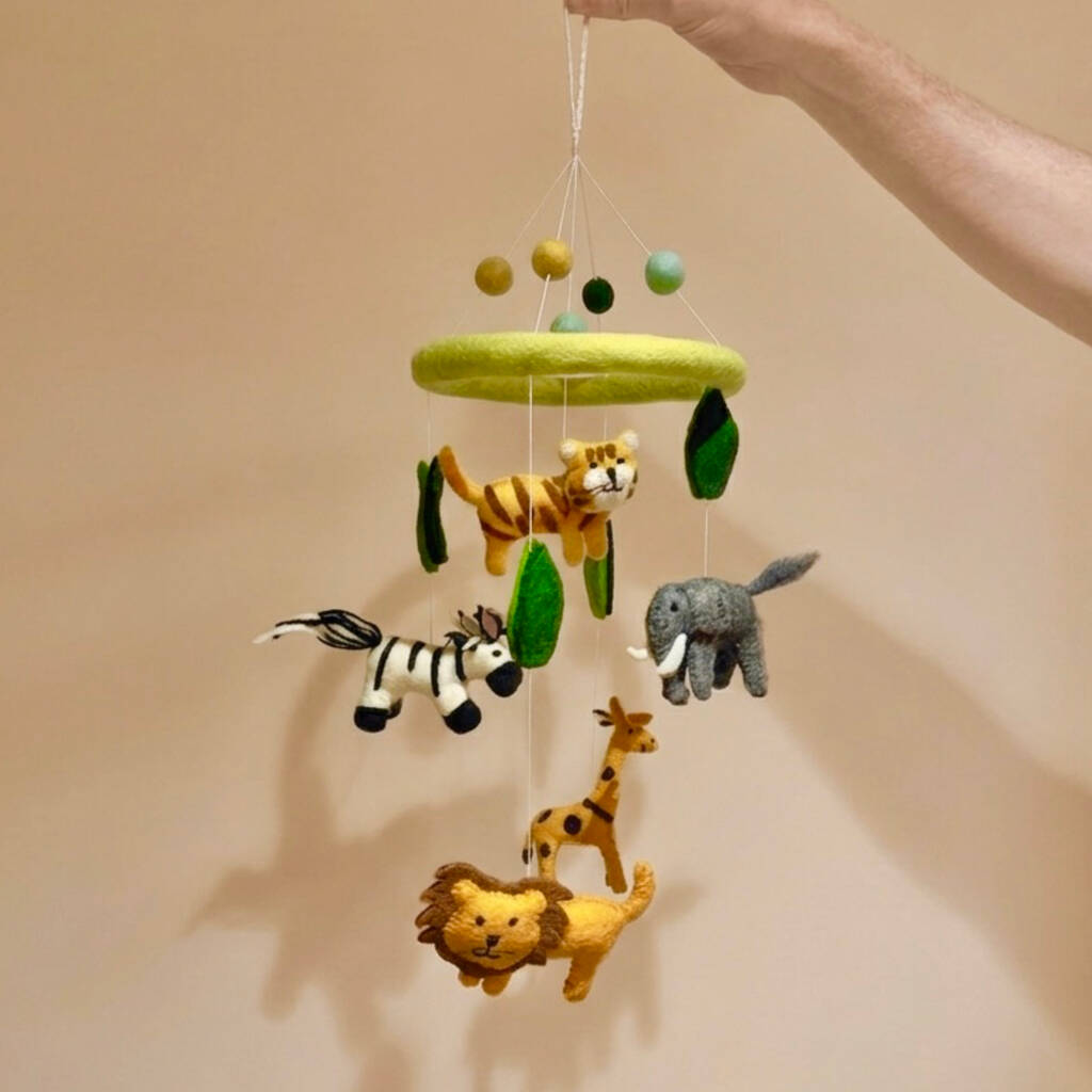 Móbile Artesanal de Feltro – Safari