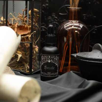 Ancient Witch Scented Oil – Hecate