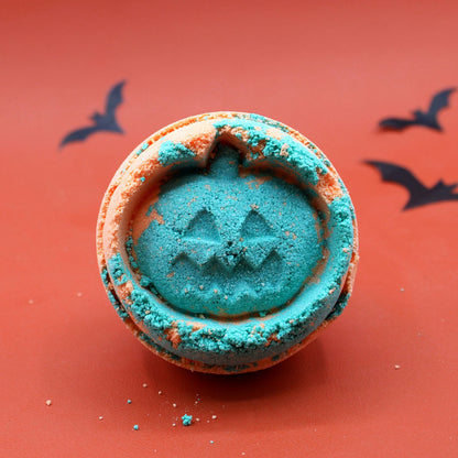 Bomba de Banho de Funcho e Laranja para o Halloween