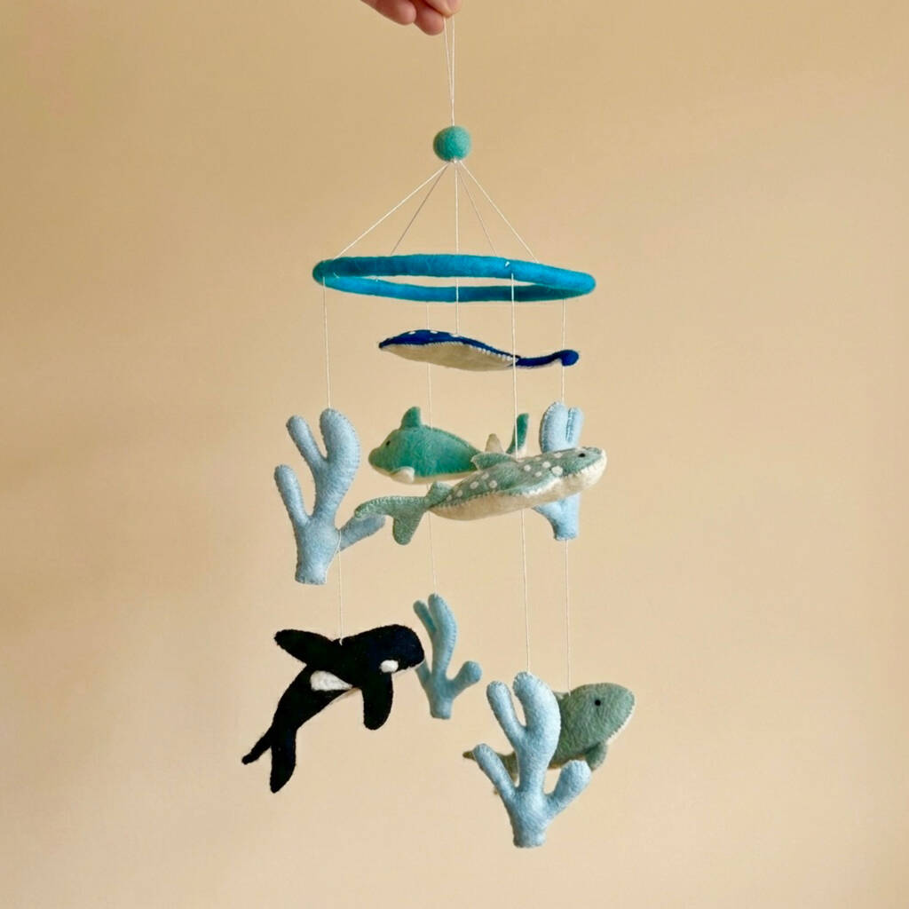 Móbile Artesanal de Feltro – Golfinhos & Vida Marinha